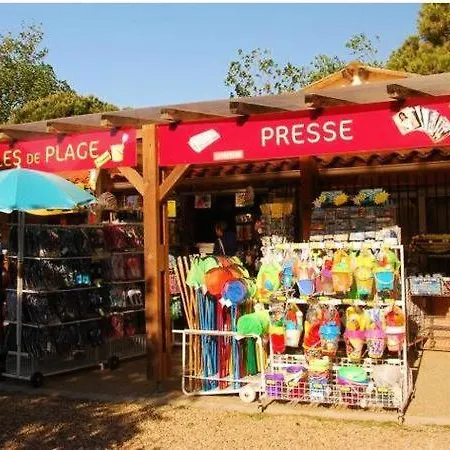 Mobil Sylvie Et Alain Campsite *